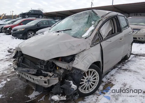 2015 Ford C-Max Hybrid Se z USA, uszkodzony, nr VIN 1FADP5AU5FL119011